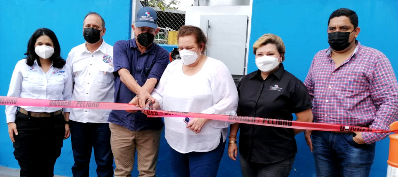 Panamá MIDA y OIRSA inauguran incinerador en puesto de cuarentena de